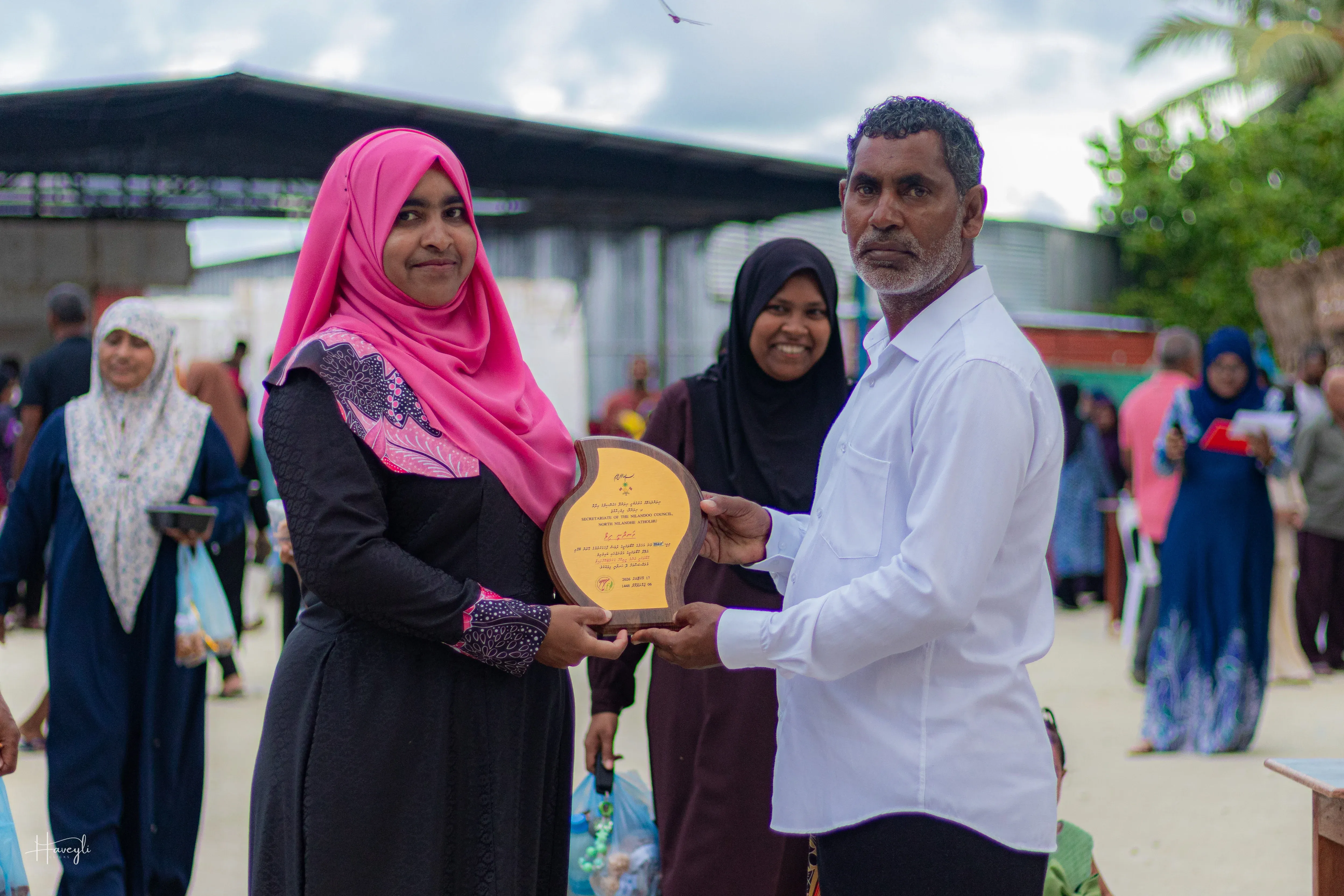 އިހުގެ އެވޭލާ ރަހަތަކާއެކު ނިލަންދޫގައި ކުލަގަދަ ކާބޯތަކެތީގެ މައުރަޒެއް ބާއްވައިފި