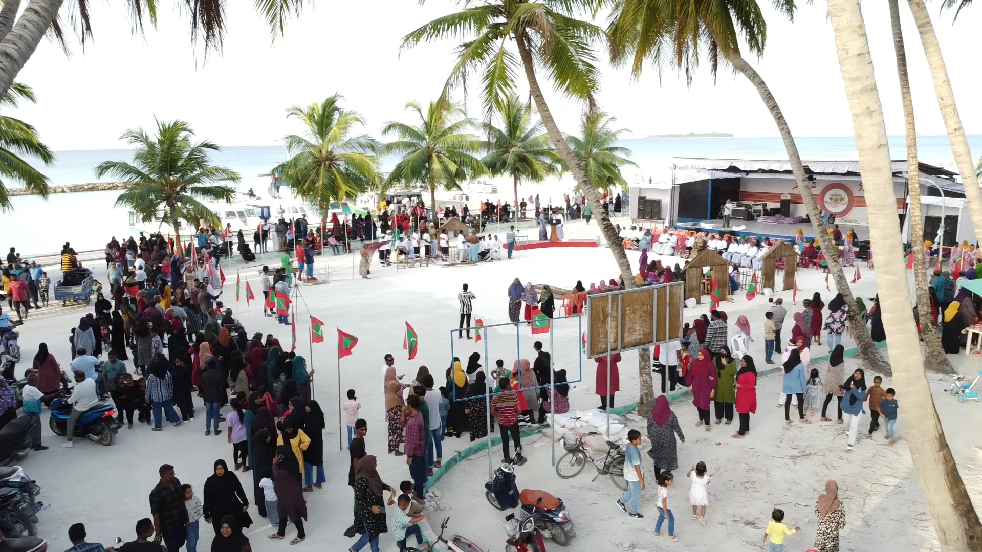 ޢީދުބޮލަށް ގޮންޖެހުމުގެ ހަރަކާތުގެ ތެރެއިން
