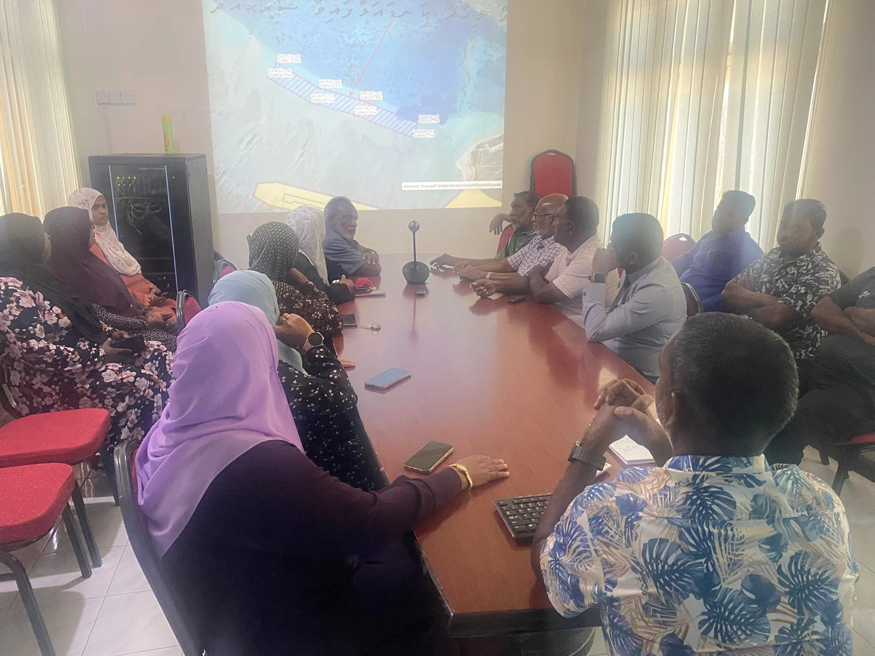 އެއަރޕޯޓް ބިން ހިއްކުމަށް ބޭނުންވާ ވެލި ނަގާނެ ސަރަޙައްދަކާއި ގުޅޭގޮތުން މަޝްވަރާކޮށްފި