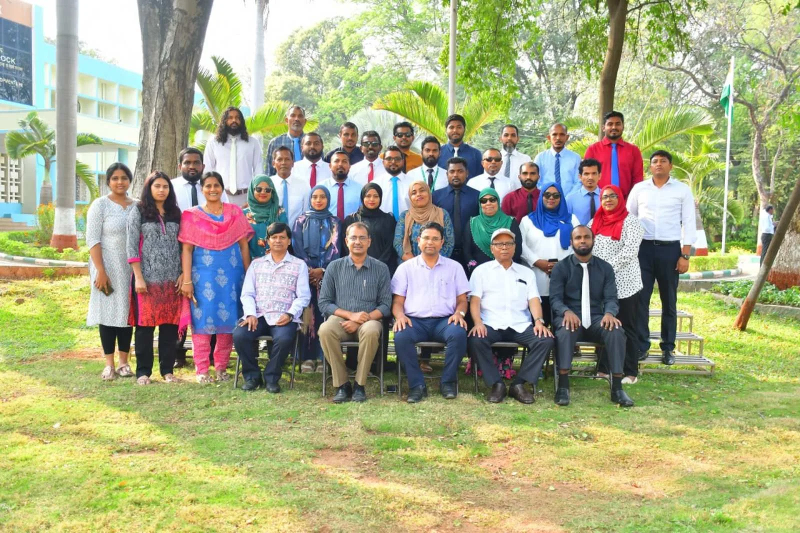 ”ކެޕޭސިޓީ ބިލްޑިންގް އެންޑް ޓްރެއިނިންގް އޮފް މެމްބާރސް އޮފް ލޮކަލް ކައުންސިލް އެންޑް ވިމެން ޑިވެލޮޕްމެންޓް ކޮމިޓީ އެންޑް ސްޓާފް އޮފް ލޯކަލް ގަވަރމަންޓް އޮތޯރިޓީ “ 8 ވަނަ ބެޗްގެ ތަމްރީނު ޕްރޮގްރާމެއްގައި މިކައުންސިލުން ބައިވެރިވެއްޖެ.