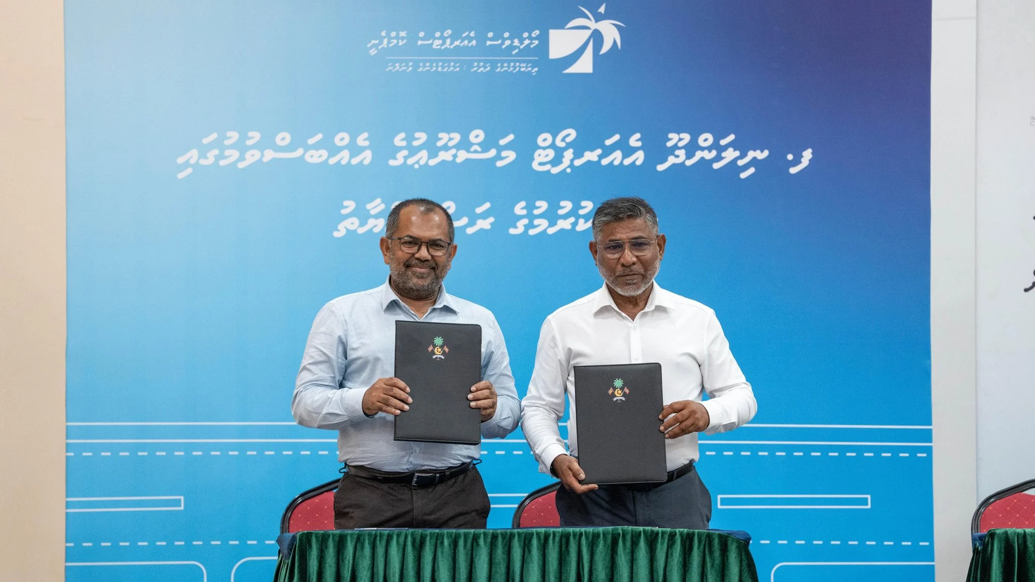 ރައީސް މުޢިއްޒު ”ނިލަންދޫ އެއަރޕޯޓްގެ މަސައްކަތް 30 މަސް ދުވަހުގެ ތެރޭ ނިމޭނެ“